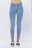 Mid Rise Pull On Skinny Jegging